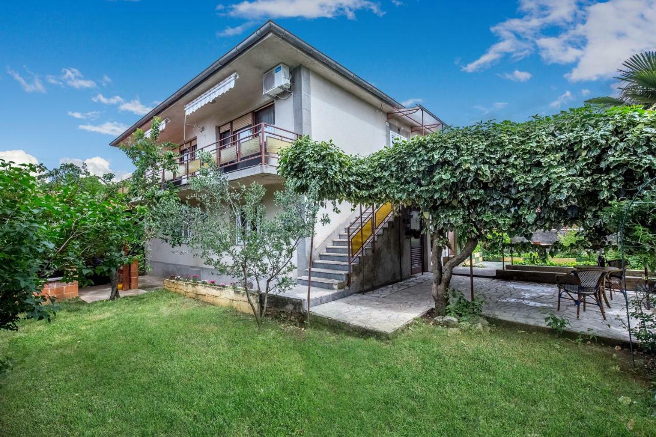 Apartman Lucia Rijeka Exterior foto